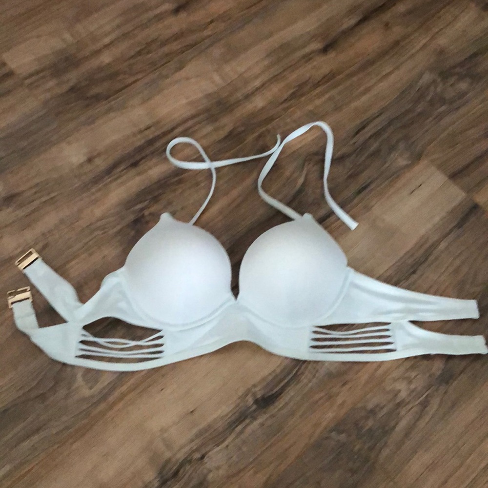 Victoria’s Secret Bikini Top